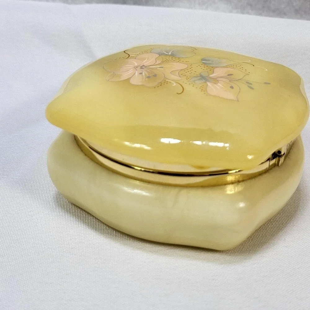 Vintage Hand Painted Porcelain Trinket Box Floral‎ Golden Tone Hinged